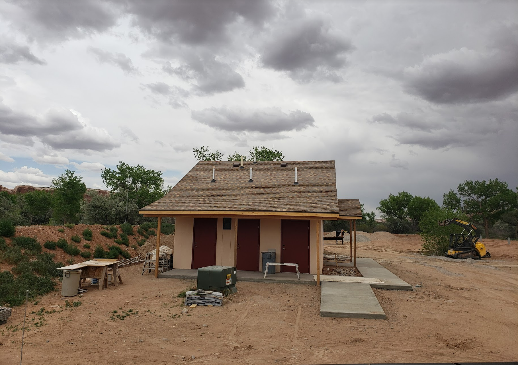 Gallery – Cadillac Ranch RV Park in Bluff Utah